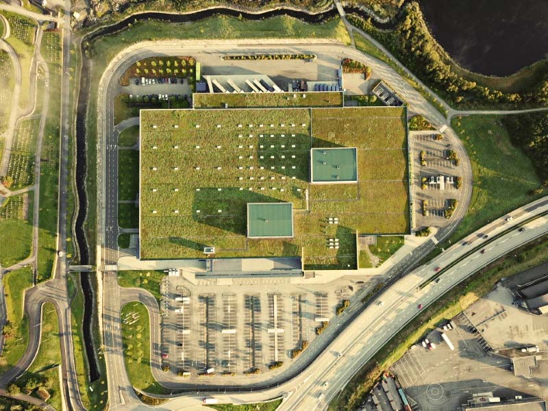 Balastiniai bei žalieji stogai